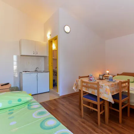 Guest house By Auro