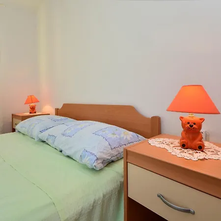 בית הארחה Apartments&Rooms By Auro וודיצה