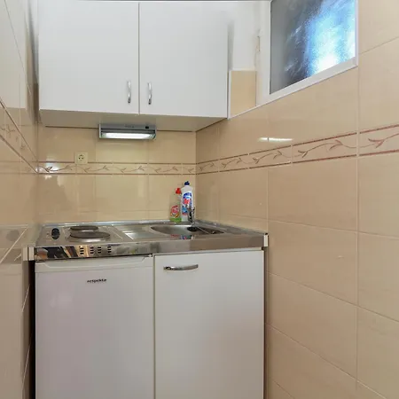 By Auro Vendégház 3*