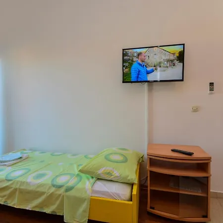 Guest house By Auro