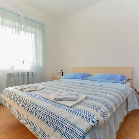 Guest house By Auro