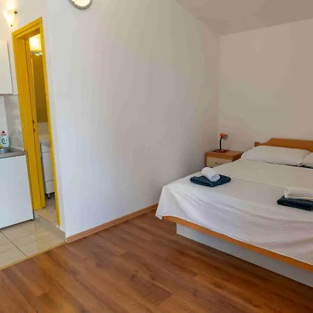 By Auro * Vodice