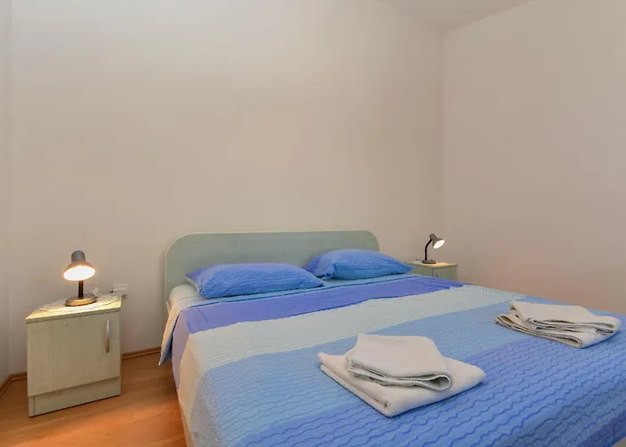 Apartments&Rooms By Auro 3* וודיצה