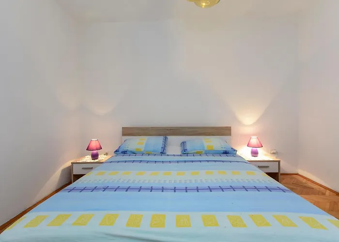 Apartments&Rooms By Auro וודיצה