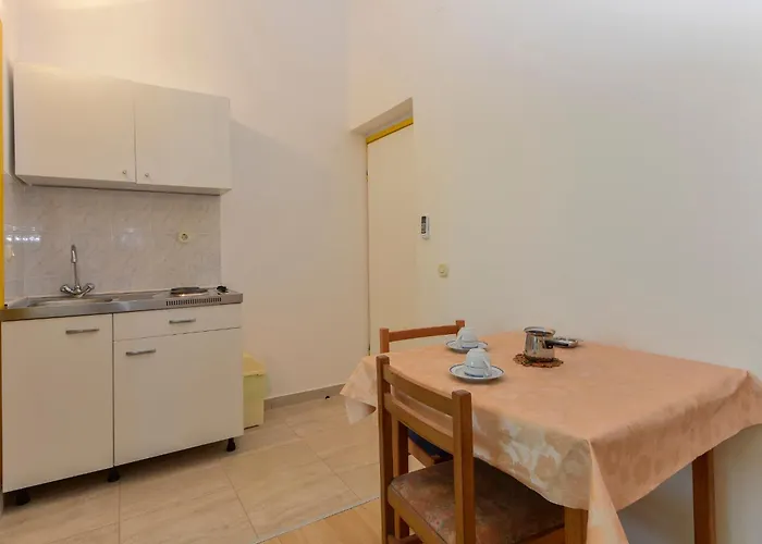 Apartments&Rooms By Auro 3* וודיצה