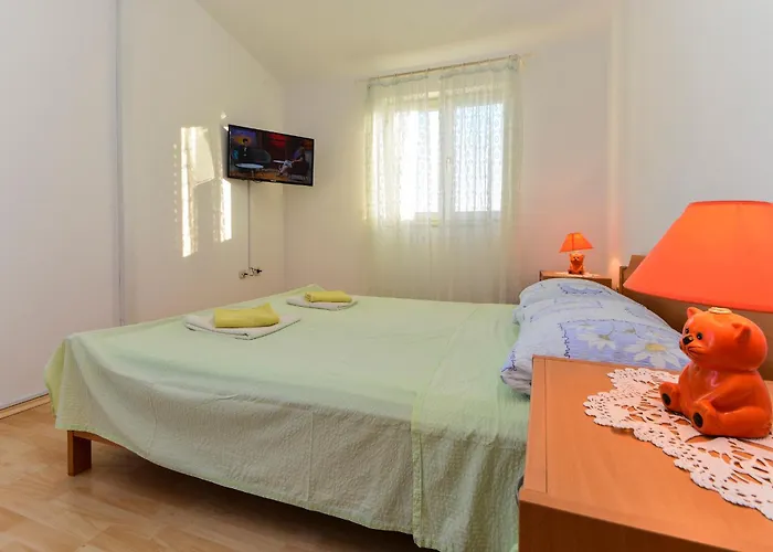 By Auro Gasthuis Vodice